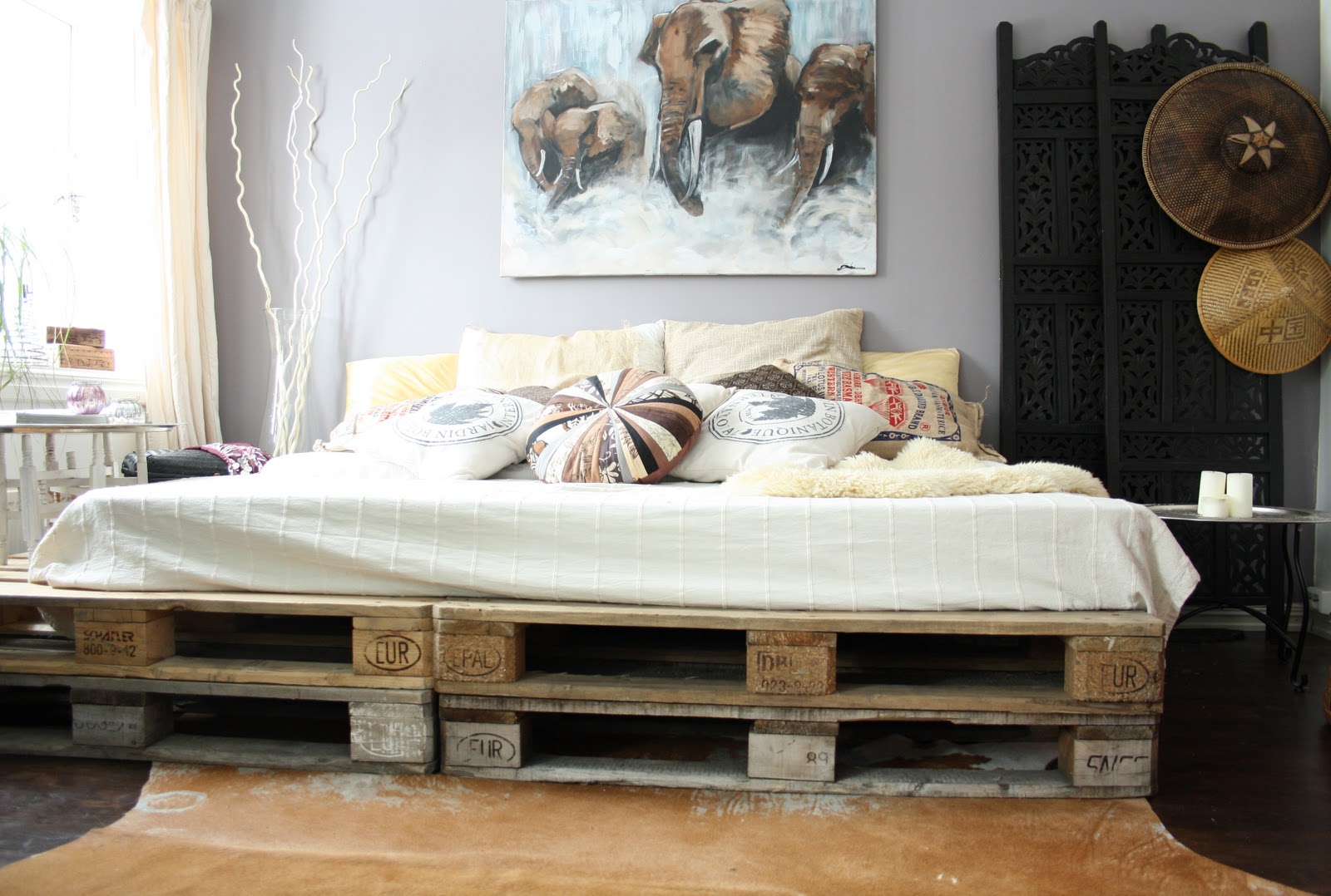 Cheap bed frame furniture from pallet diy decoration painting elephants shabby