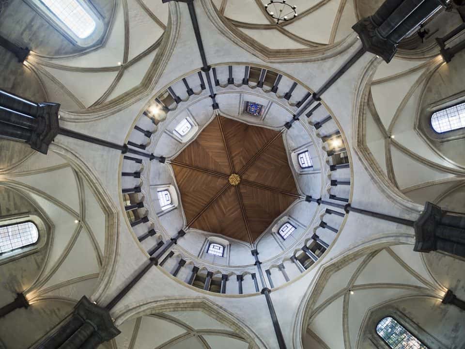 Notre Dame de la Garde Marseille beautiful ceiling 960x720 Look Up At The 21 Most Beautiful Ceilings In The World