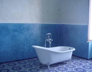 Как покрасить стены в ванной