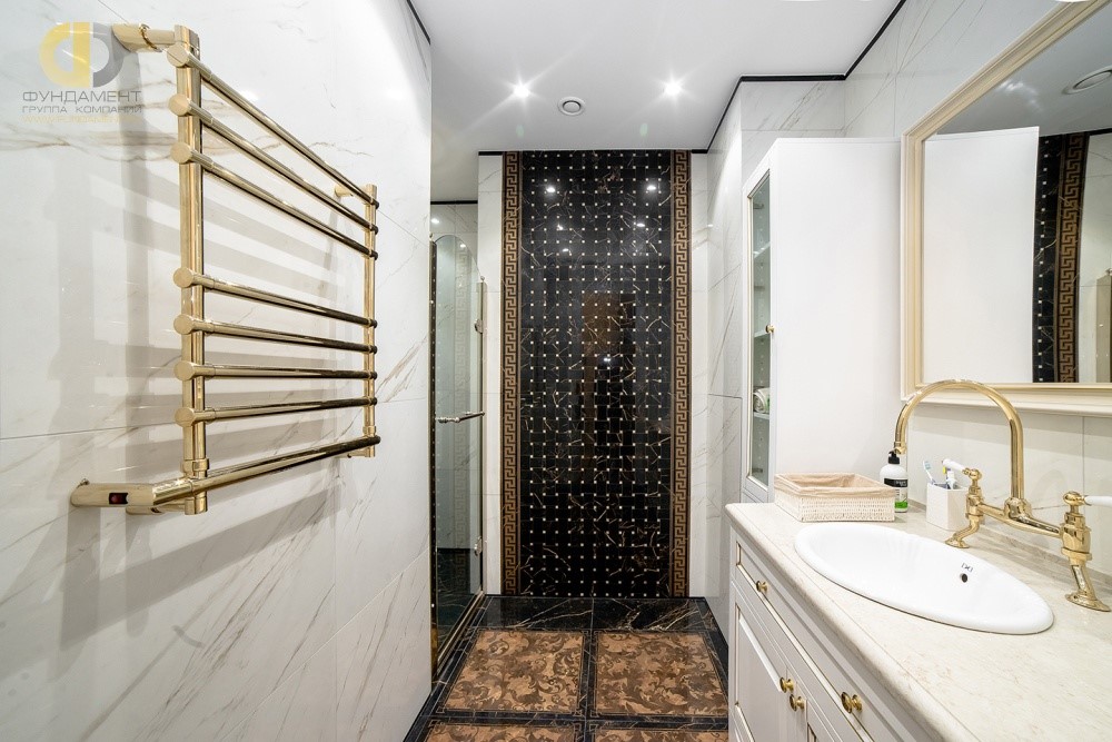 Ремонт ванной комнаты в квартире в стиле современная классика в Москве 