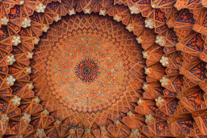 Beautiful ceiling of the Qeysarieh Portal. Main entrance to market (Bazaar) in Isfahan, Iran royalty free stock photography