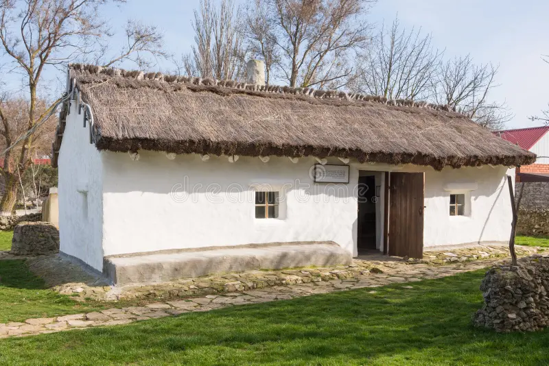 Old house - hut, house-museum exhibit in memory of the great Russian poet of stay MY Lermontov